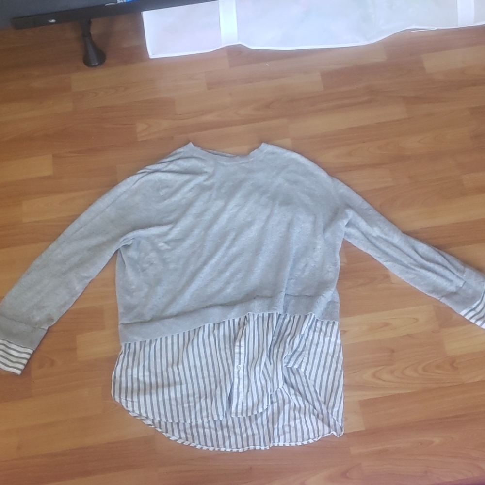 Grey sweater